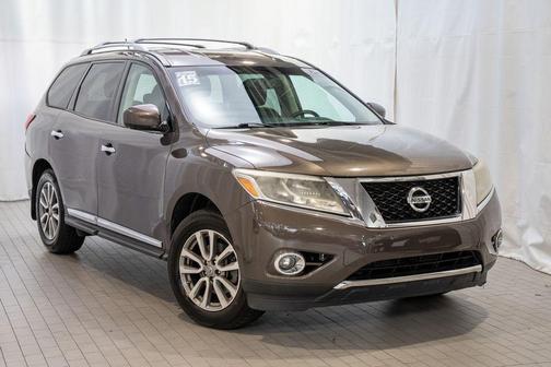 2015 Nissan Pathfinder SL