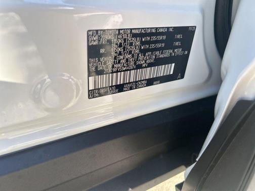 2025 Toyota RAV4 XLE Premium