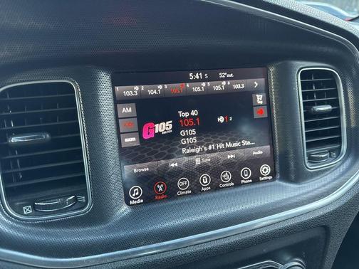 2017 Dodge Charger SXT