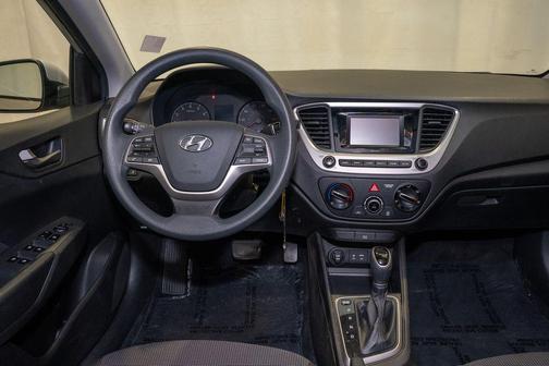 2019 Hyundai Accent SE