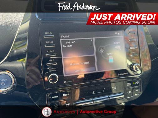 2021 Toyota Prius LE