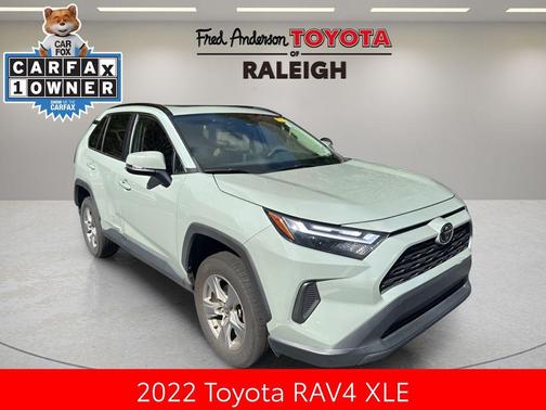 2022 Toyota RAV4 XLE