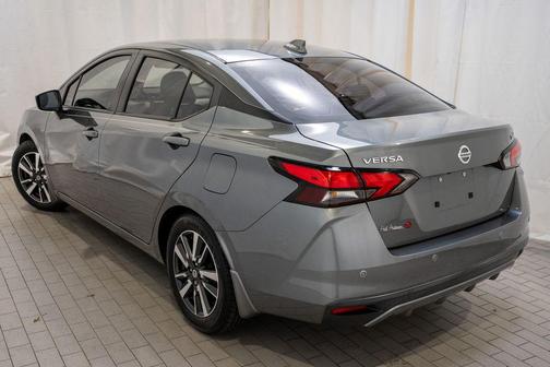 2021 Nissan Versa 1.6 SV