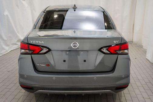 2021 Nissan Versa 1.6 SV