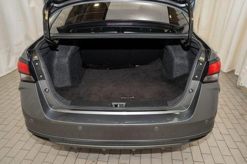 2021 Nissan Versa 1.6 SV