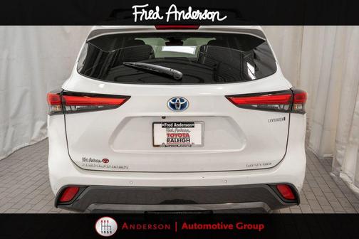 2023 Toyota Highlander Hybrid Limited