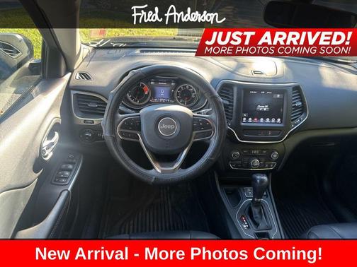 2022 Jeep Cherokee Latitude Lux
