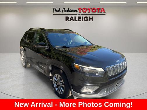 2022 Jeep Cherokee Latitude Lux