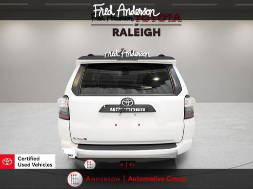 2024 Toyota 4Runner TRD Off Road