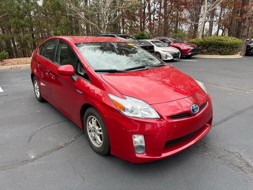 2010 Toyota Prius III