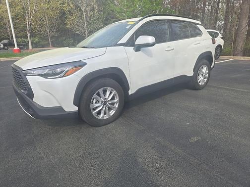 2023 Toyota Corolla Cross LE