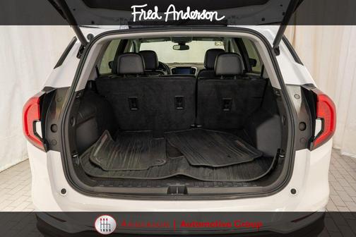 Summit White 2023 GMC Terrain SLT