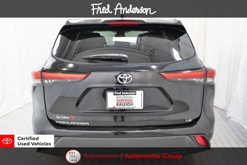 2023 Toyota Highlander LE