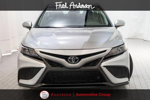 Celestial Silver Metallic 2024 Toyota Camry SE