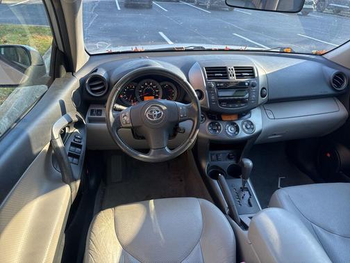 2010 Toyota RAV4 Limited