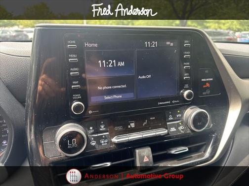 2021 Toyota Highlander LE
