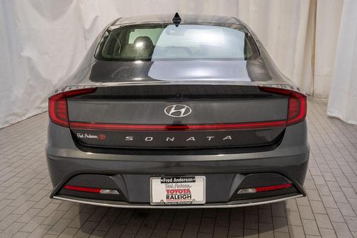 2021 Hyundai SONATA SE