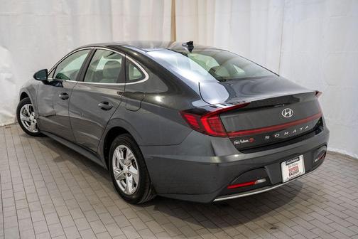 2021 Hyundai SONATA SE