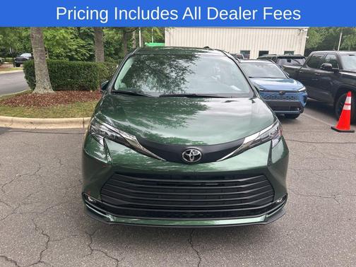 Cypress 2026 Toyota Sienna XLE
