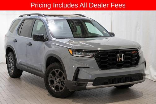 Diffused Sky Pearl 2024 Honda Pilot TrailSport