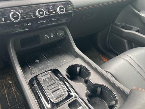 Diffused Sky Pearl 2024 Honda Pilot TrailSport