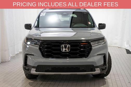 Diffused Sky Pearl 2024 Honda Pilot TrailSport