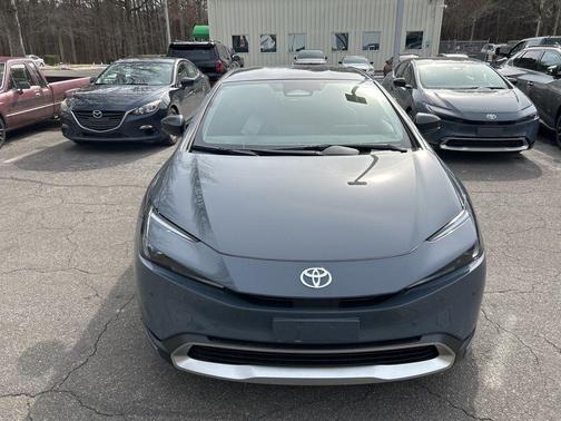 2026 Toyota Prius Plug-In Hybrid SE