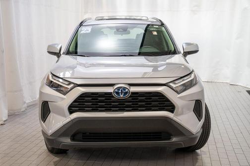 2023 Toyota RAV4 Hybrid XLE