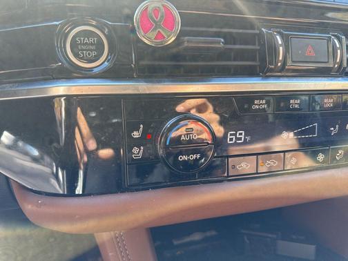 2022 Nissan Pathfinder Platinum 4WD