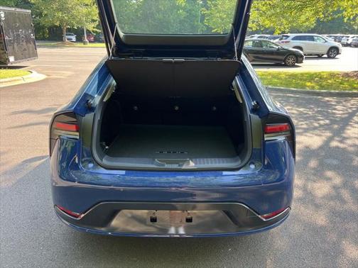 2025 Toyota Prius XLE