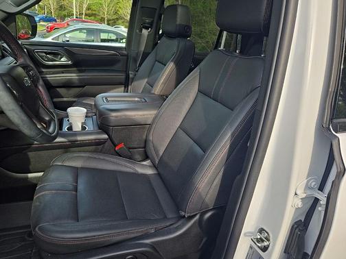 2023 Chevrolet Tahoe 4WD RST