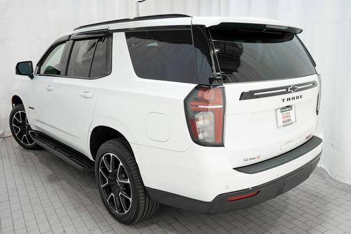 2023 Chevrolet Tahoe 4WD RST