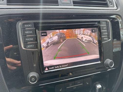 2018 Volkswagen Jetta 1.8T SE Sport