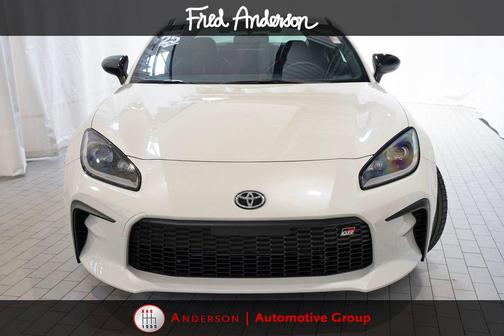 2025 Toyota GR86 Premium