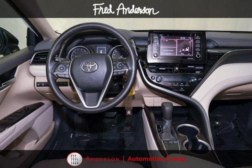 Ice Cap 2024 Toyota Camry LE