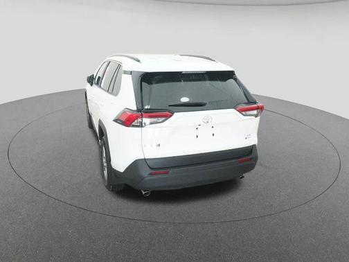 2025 Toyota RAV4 Hybrid SE