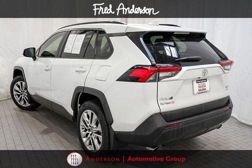 Wind Chill Pearl 2024 Toyota RAV4 XLE Premium