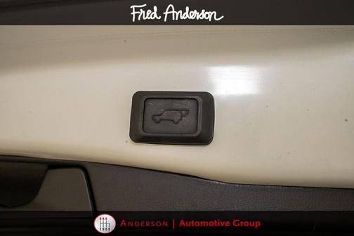 Wind Chill Pearl 2024 Toyota RAV4 XLE Premium