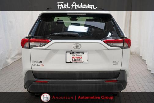 Wind Chill Pearl 2024 Toyota RAV4 XLE Premium