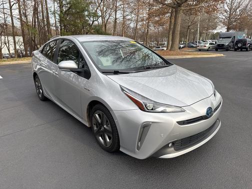 2022 Toyota Prius XLE