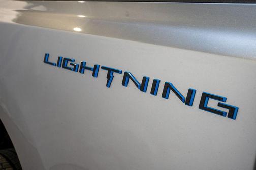 2023 Ford F-150 Lightning XLT