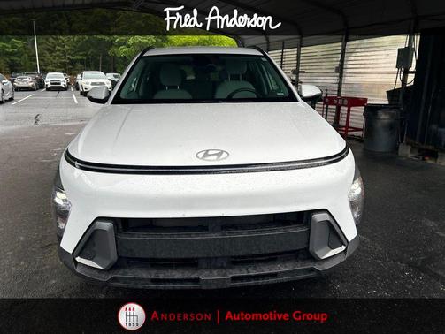 Atlas White 2024 Hyundai KONA SEL