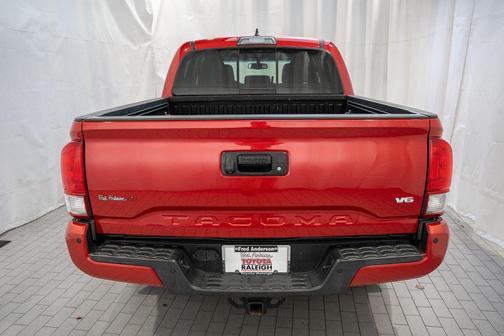 2017 Toyota Tacoma TRD Sport