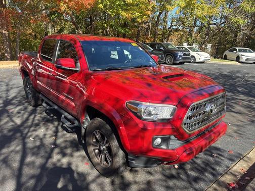 2017 Toyota Tacoma TRD Sport