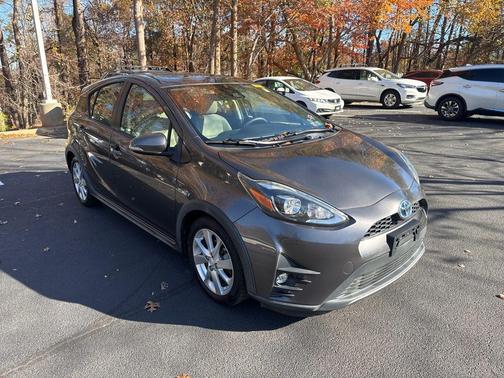 2018 Toyota Prius c Four