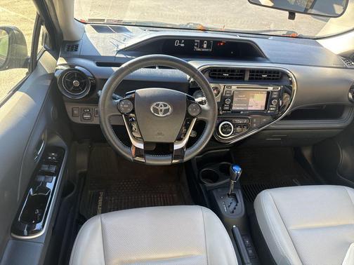 2018 Toyota Prius c Four