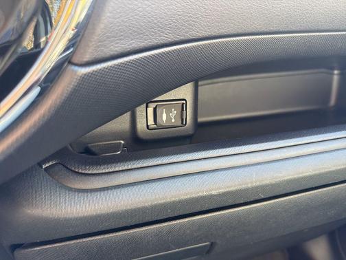 2018 Toyota Prius c Four