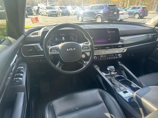 Ebony Black 2023 Kia Telluride S