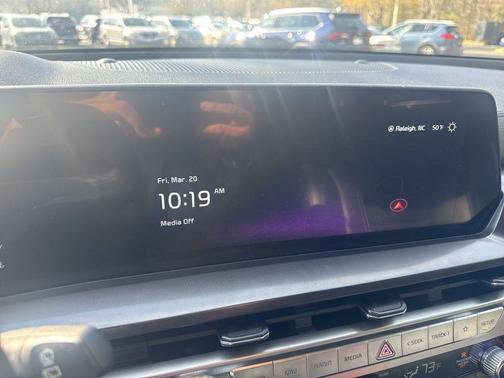 Ebony Black 2023 Kia Telluride S