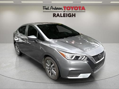 2022 Nissan Versa 1.6 SV